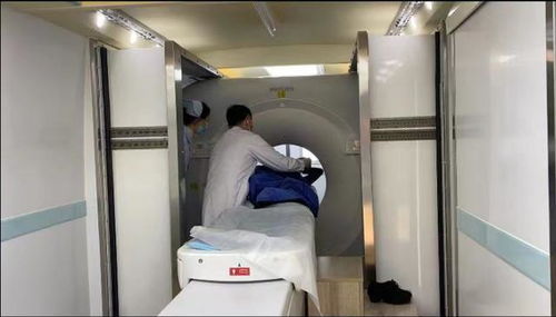 移動(dòng)診療車開進(jìn)三明 海都記者探秘“車輪上的口腔CT”